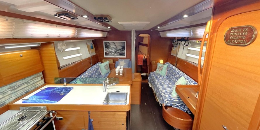 Dufour 40 Performance