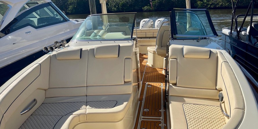 Chris-Craft Launch 35 GT OB