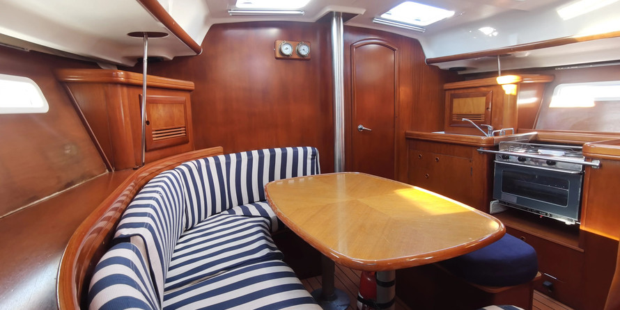 Beneteau Oceanis 393 Clipper