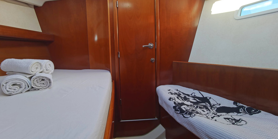 Beneteau Oceanis 393 Clipper