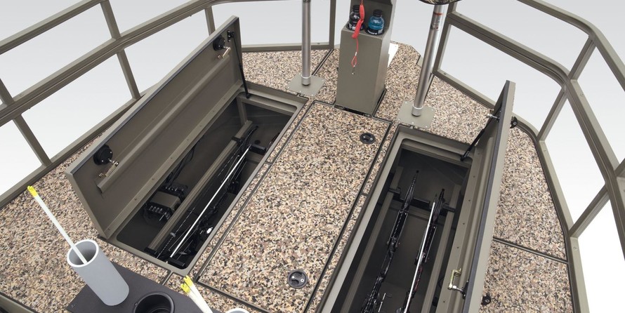 Tracker Grizzly 2072 CC Sportsman Kicker