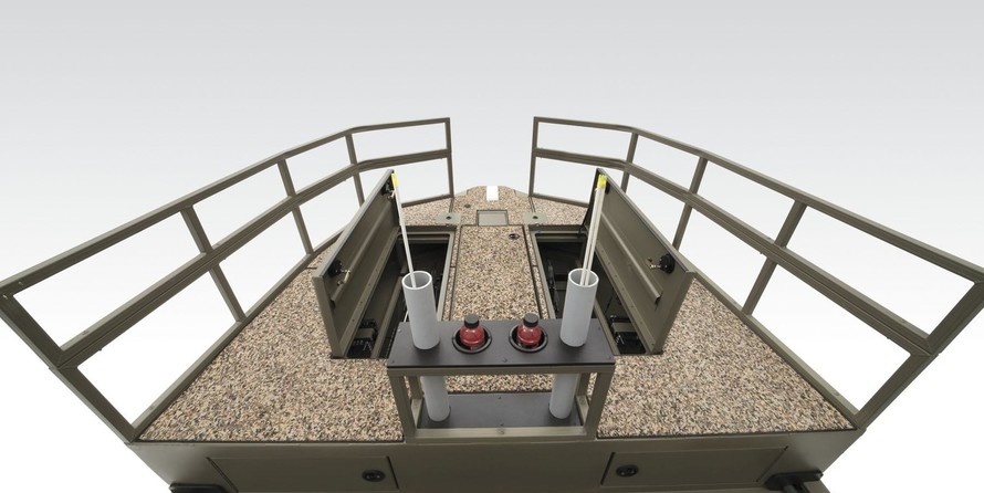 Tracker Grizzly 2072 CC Sportsman Kicker