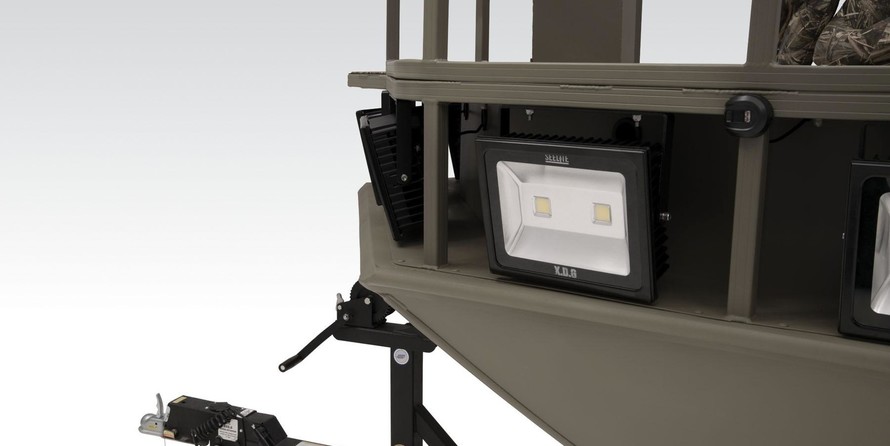 Tracker Grizzly 2072 CC Sportsman Kicker