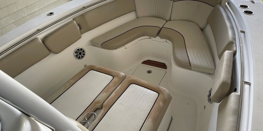 288 Sea Fox Commander