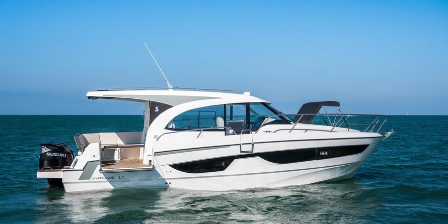 Beneteau Antares 11 OB
