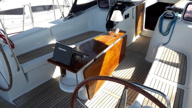 Oceanis 54
