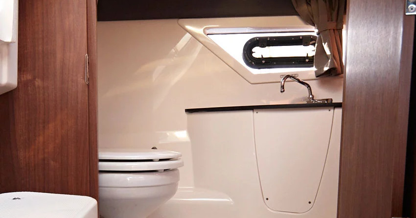 Quicksilver Activ 805 Cruiser