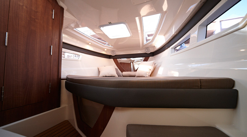 Quicksilver Activ 805 Cruiser