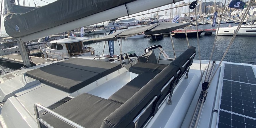 Fountaine Pajot Saona 47