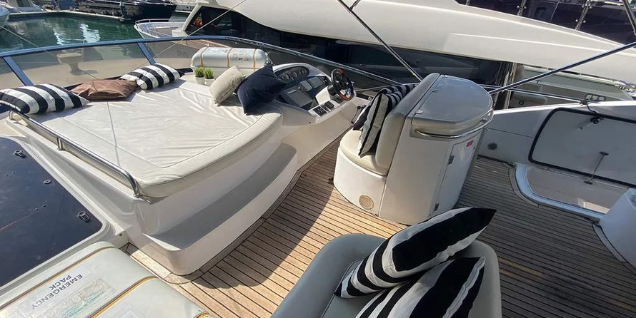 Sunseeker Manhattan 64