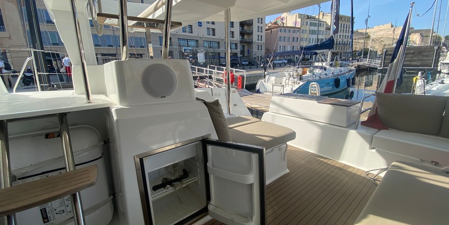 Fountaine Pajot Astrea 42