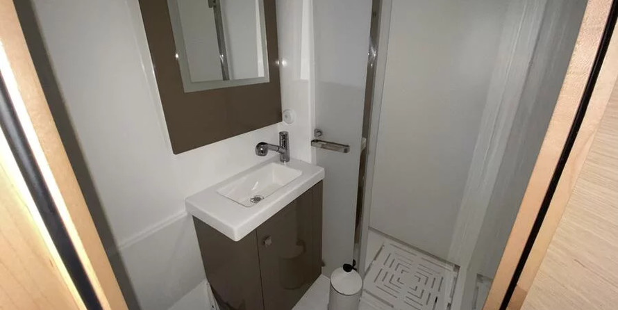 Fountaine Pajot Astrea 42