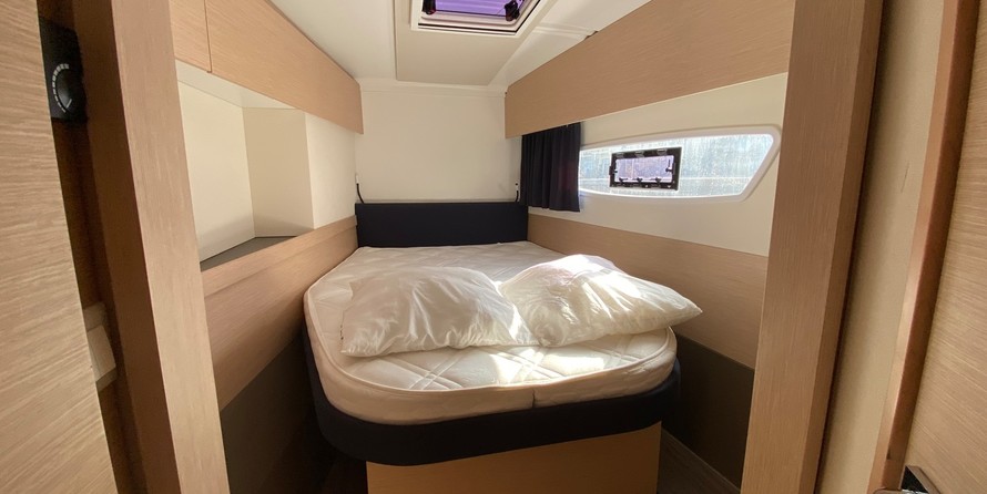 Fountaine Pajot Astrea 42