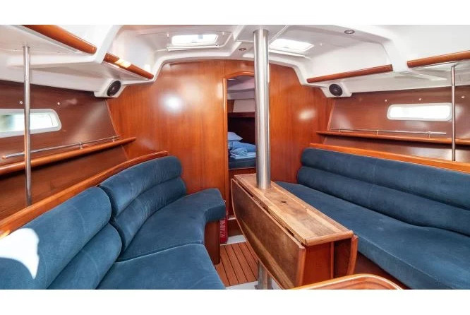 Beneteau Oceanis 343