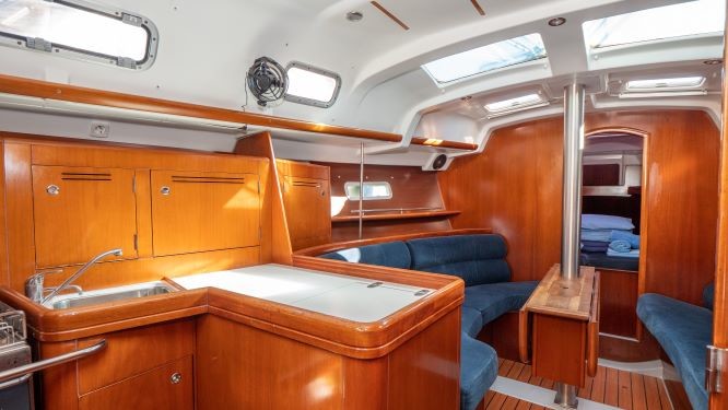 Beneteau Oceanis 343