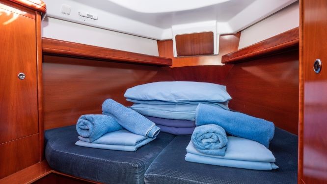 Beneteau Oceanis 343