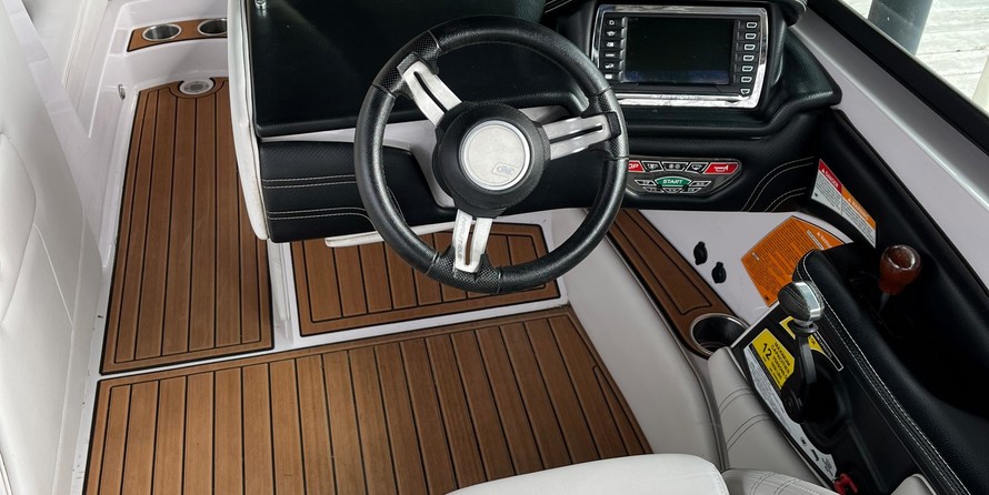 Super Air Nautique 210