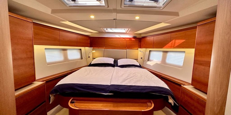 Hanse 588