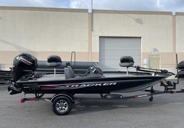 Tracker Pro Team 175 TXW