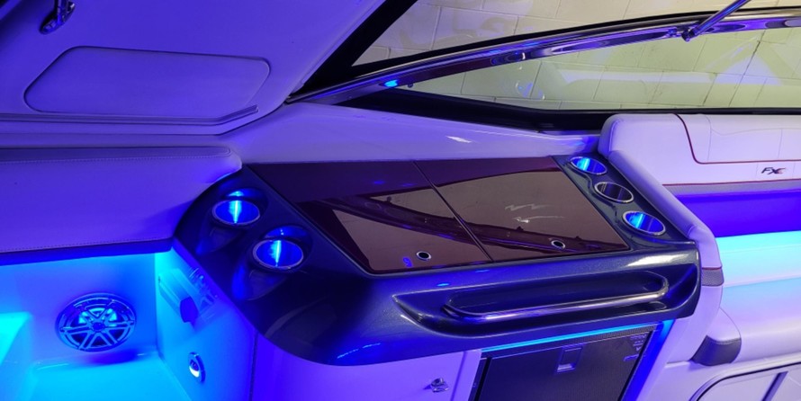 Formula 350 Sun Sport