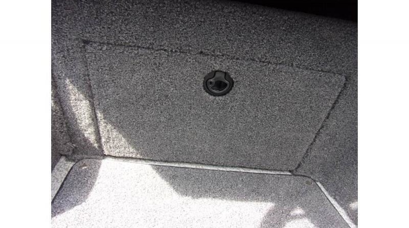 Lund Boats 1875 Crossover XS