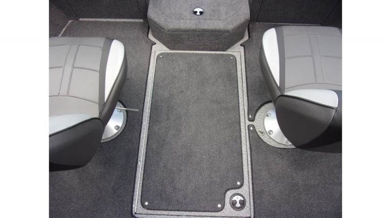 Lund Boats 1875 Crossover XS