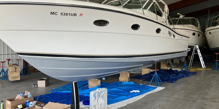 Tiara 3500 open hardtop