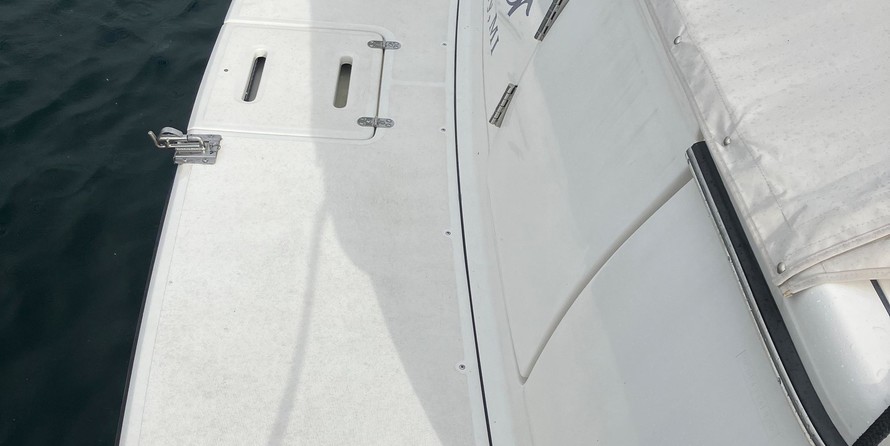 Tiara 3500 open hardtop