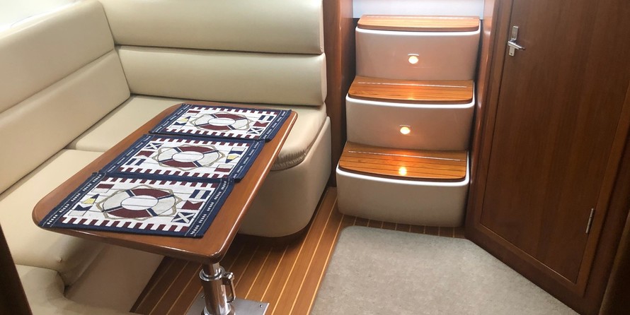 Tiara 3500 open hardtop