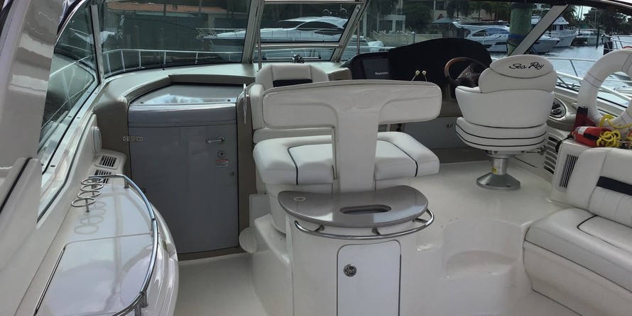 Sea Ray 500 Sundancer