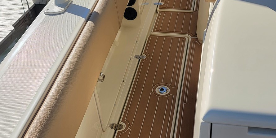 Chris-Craft Catalina 34