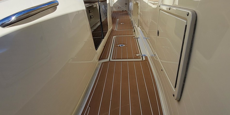 Chris-Craft Catalina 34