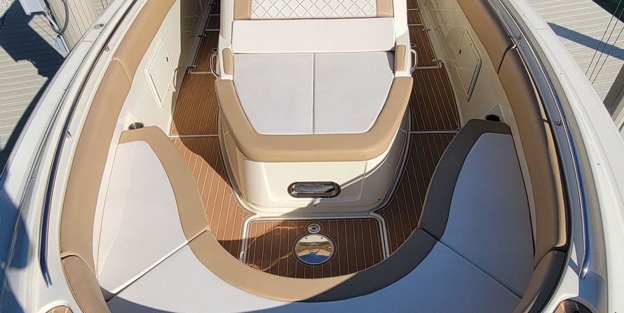 Chris-Craft Catalina 34