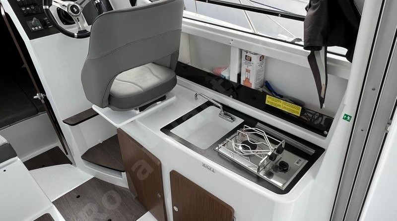 Beneteau Antares 8 OB