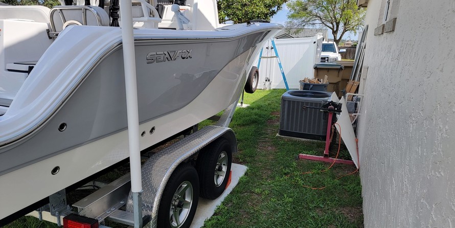 228 Sea Fox Commander