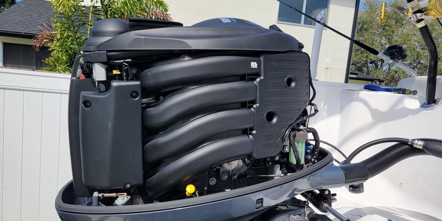 228 Sea Fox Commander