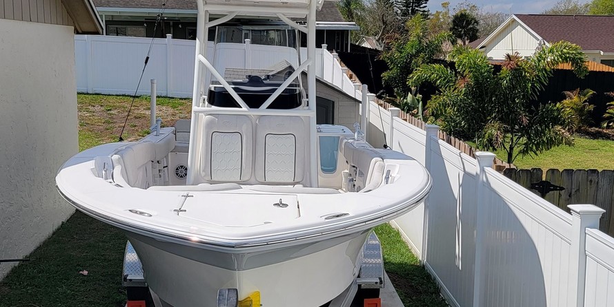 228 Sea Fox Commander