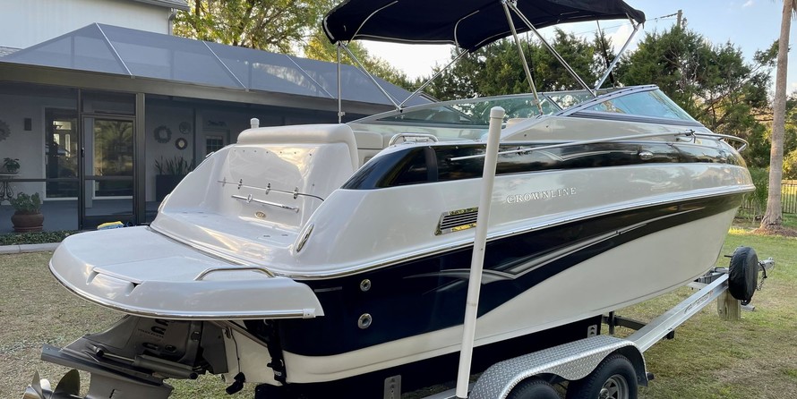 Crownline 235 CCR