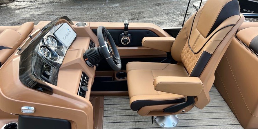 Avalon catalina 25 rf