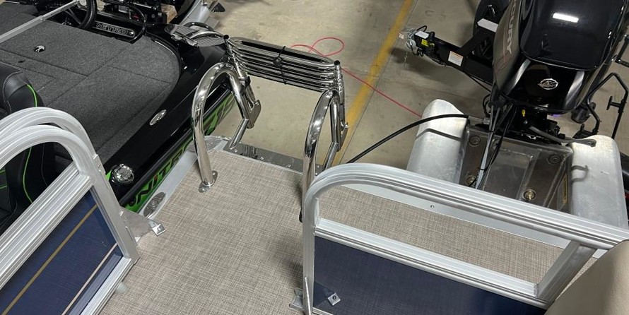 Sun Tracker Bass Buggy 16 DLX ET