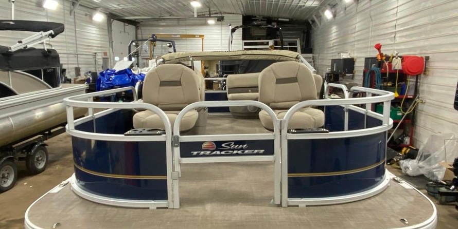 Sun Tracker Bass Buggy 16 DLX ET