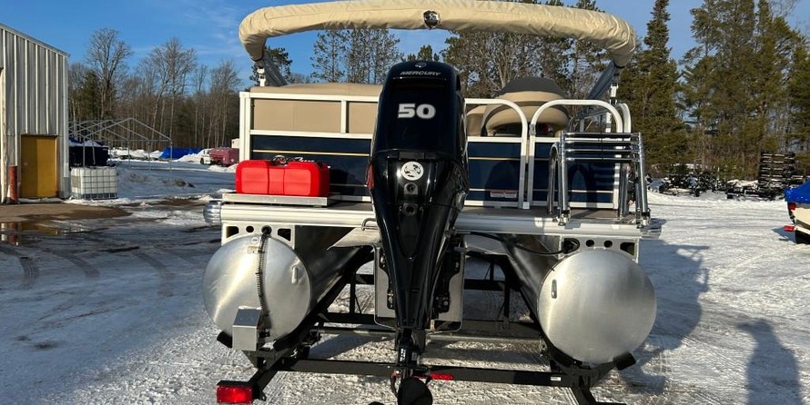 Sun Tracker Bass Buggy 16 DLX ET