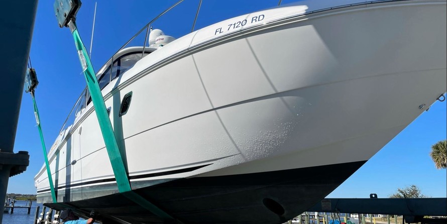 Sea Ray 330 Sundancer