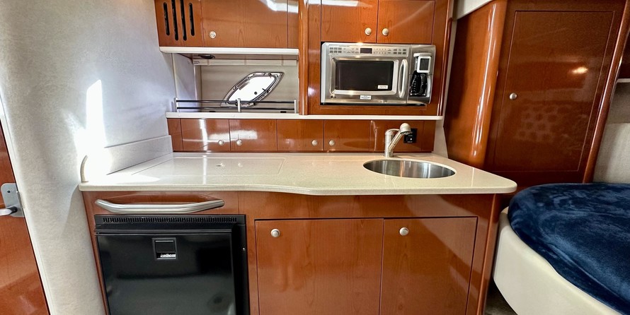 Sea Ray 330 Sundancer