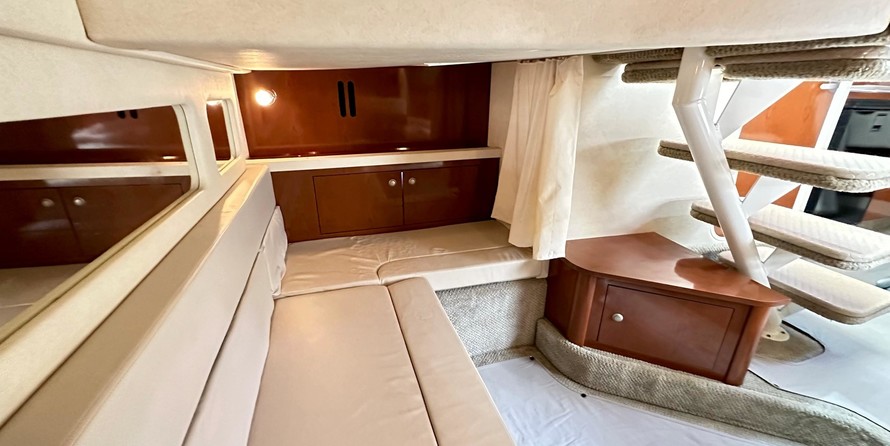 Sea Ray 330 Sundancer