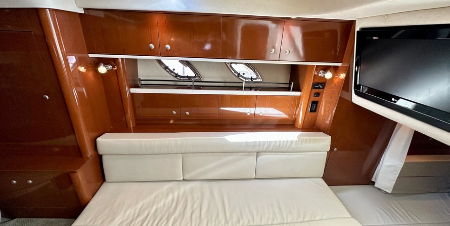 Sea Ray 330 Sundancer