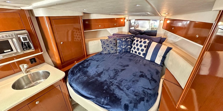 Sea Ray 330 Sundancer