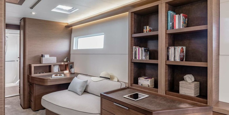 Lagoon 46 - 4 + 2 cab.