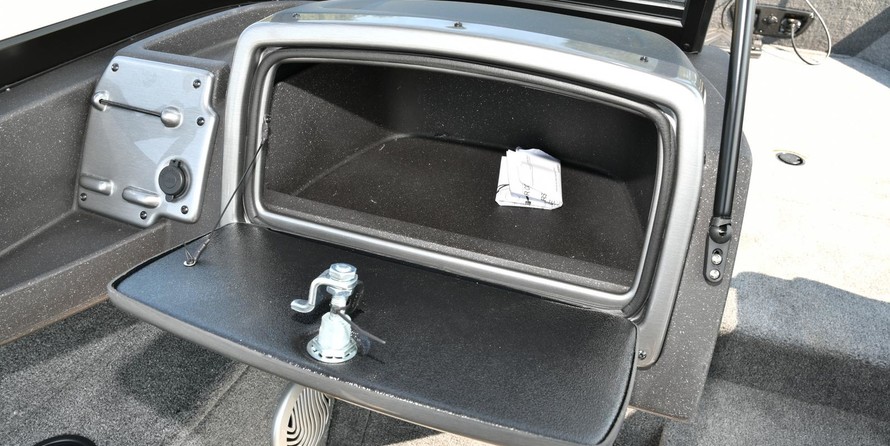 Tracker Pro Guide V-175 WT