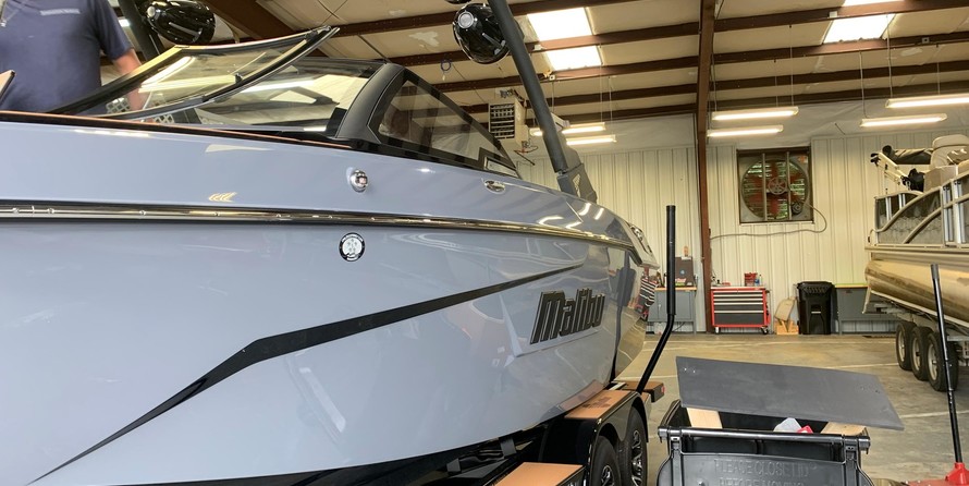 Malibu Wakesetter 25 LSV